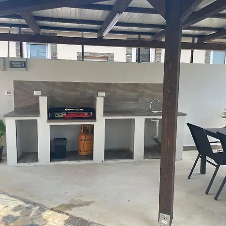 In Mit Garten Und Terrasse By Interhome Fažana